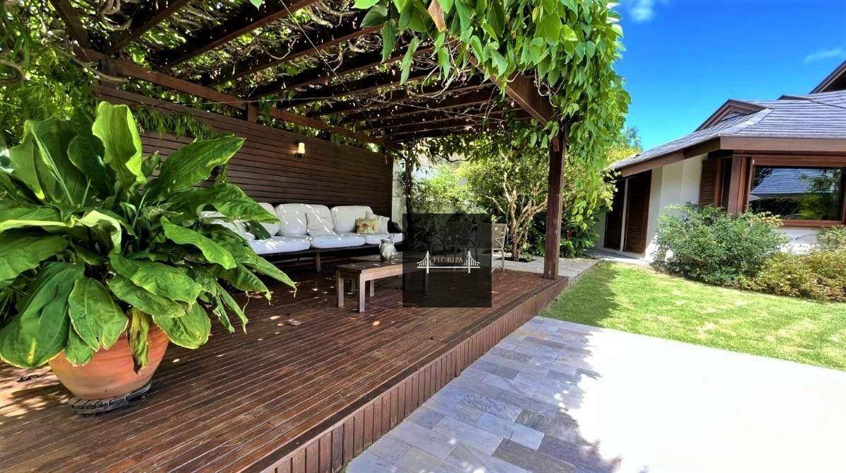 Casa à venda com 3 quartos, 300m² - Foto 28