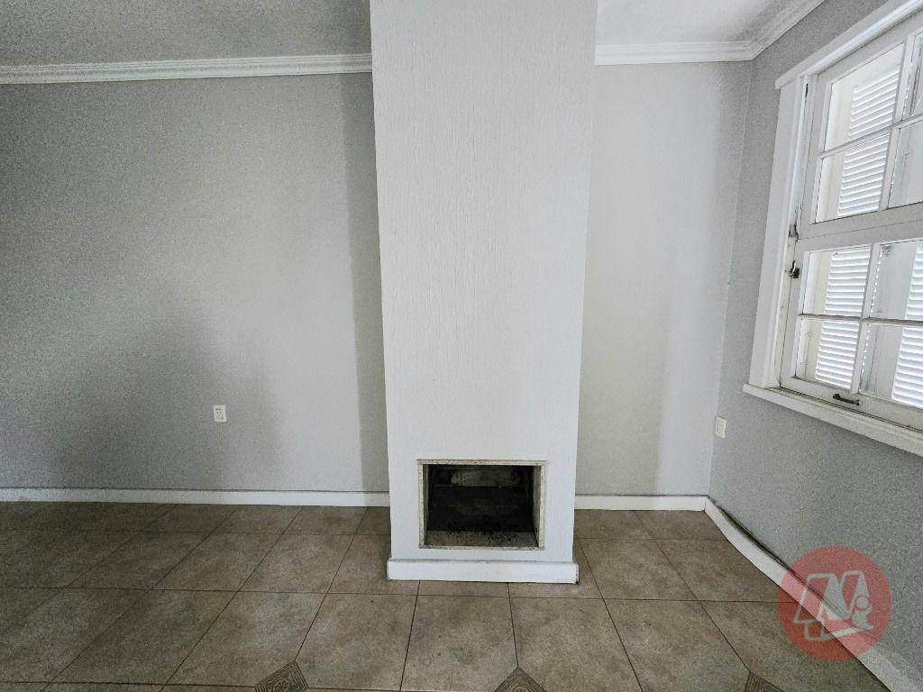 Apartamento para alugar com 3 quartos, 100m² - Foto 3