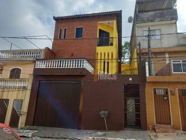 Sobrado à venda com 3 quartos, 266m² - Foto 2