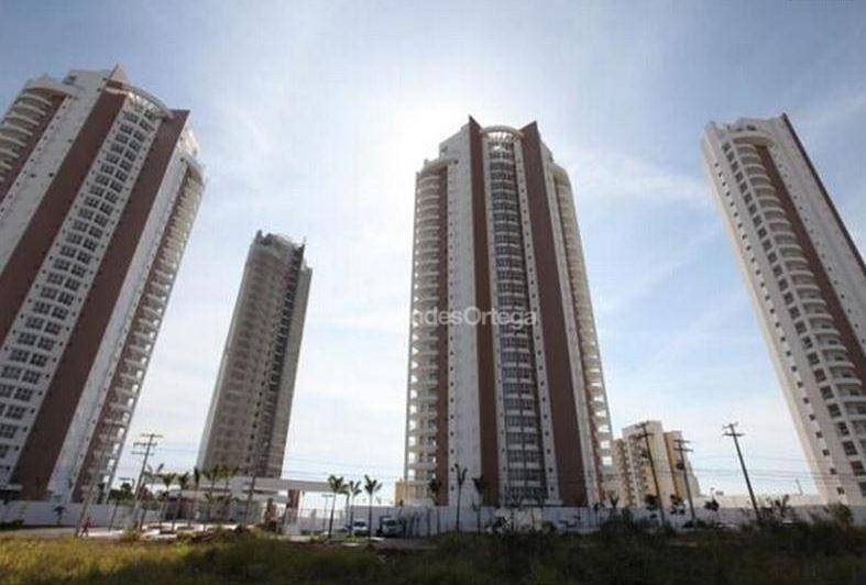 Apartamento, 3 quartos, 232 m² - Foto 1