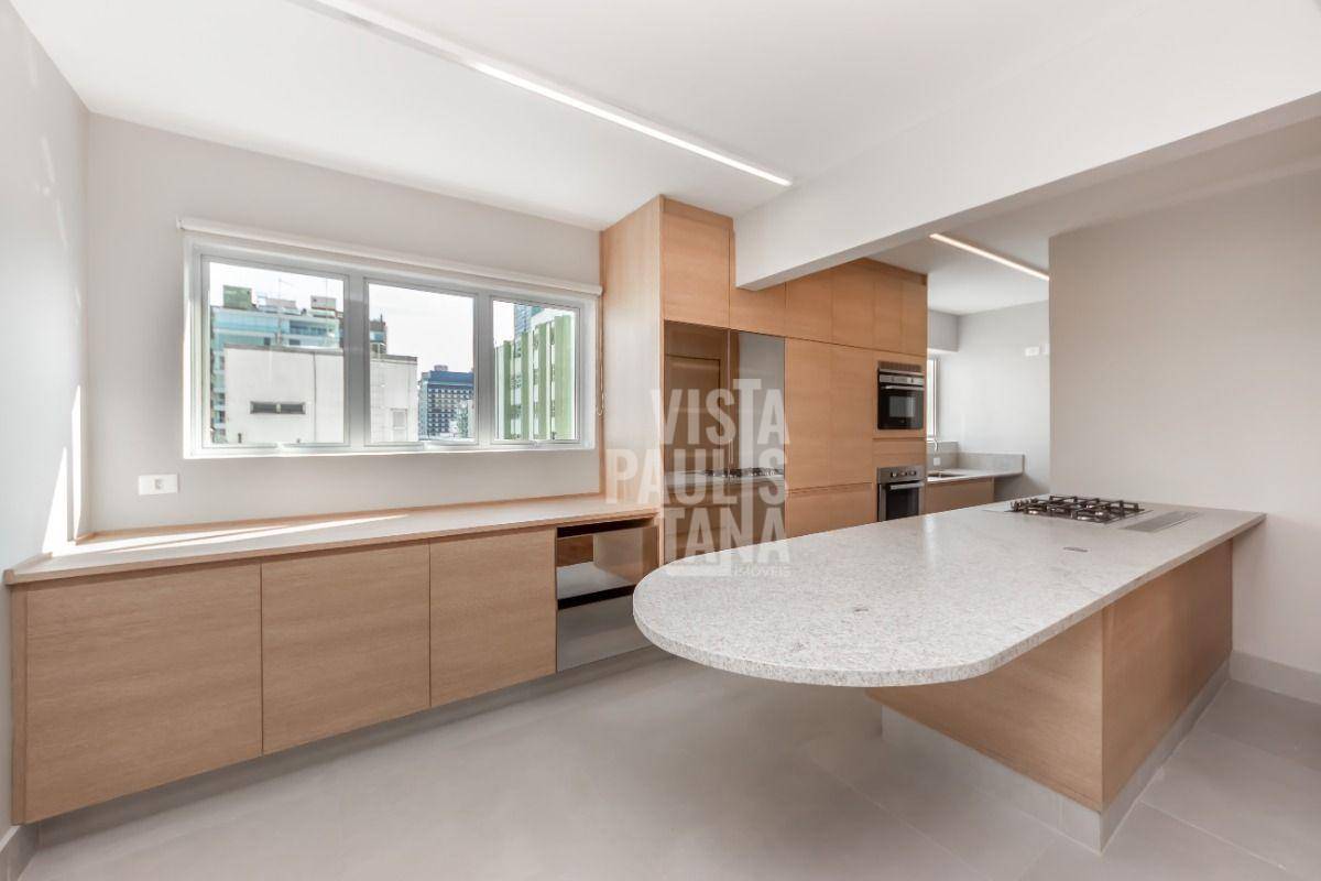 Apartamento à venda com 3 quartos, 227m² - Foto 22