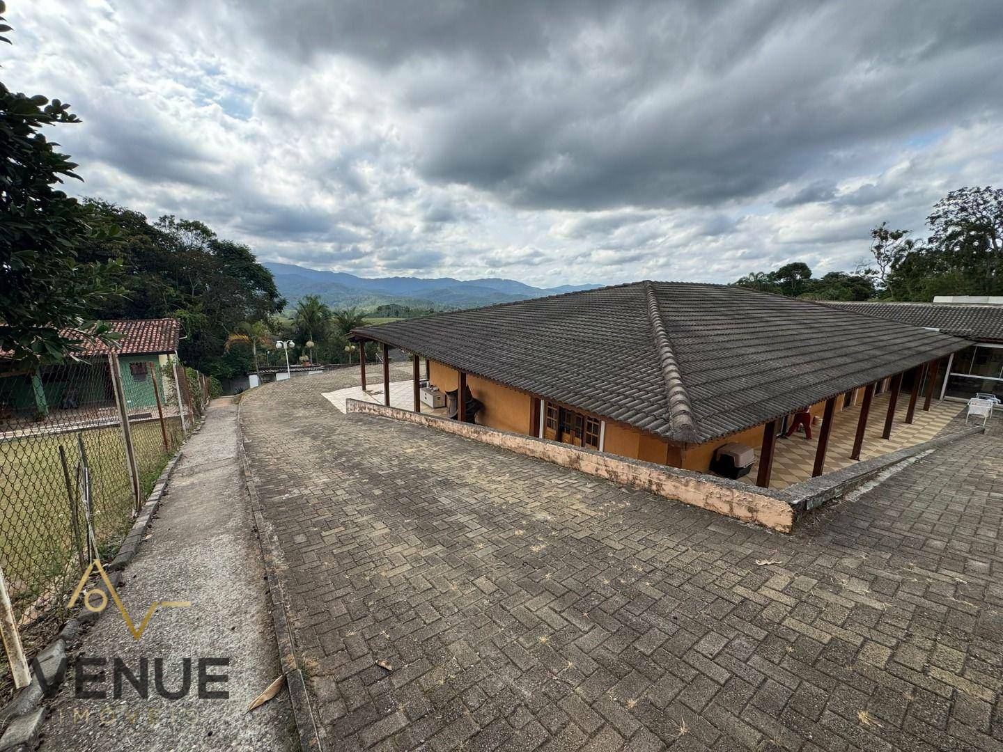 Chácara à venda com 3 quartos, 650m² - Foto 24