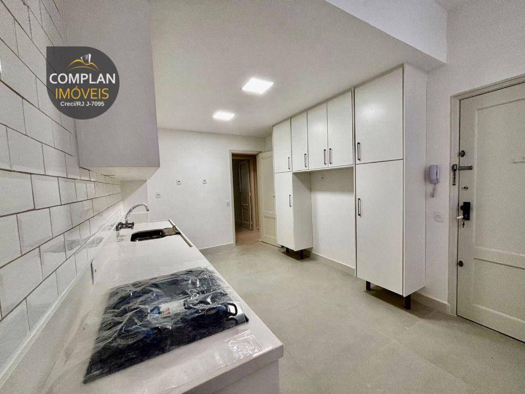 Apartamento à venda com 3 quartos, 140m² - Foto 16