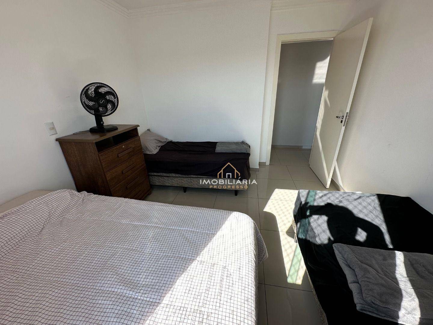 Apartamento à venda com 2 quartos, 56m² - Foto 15