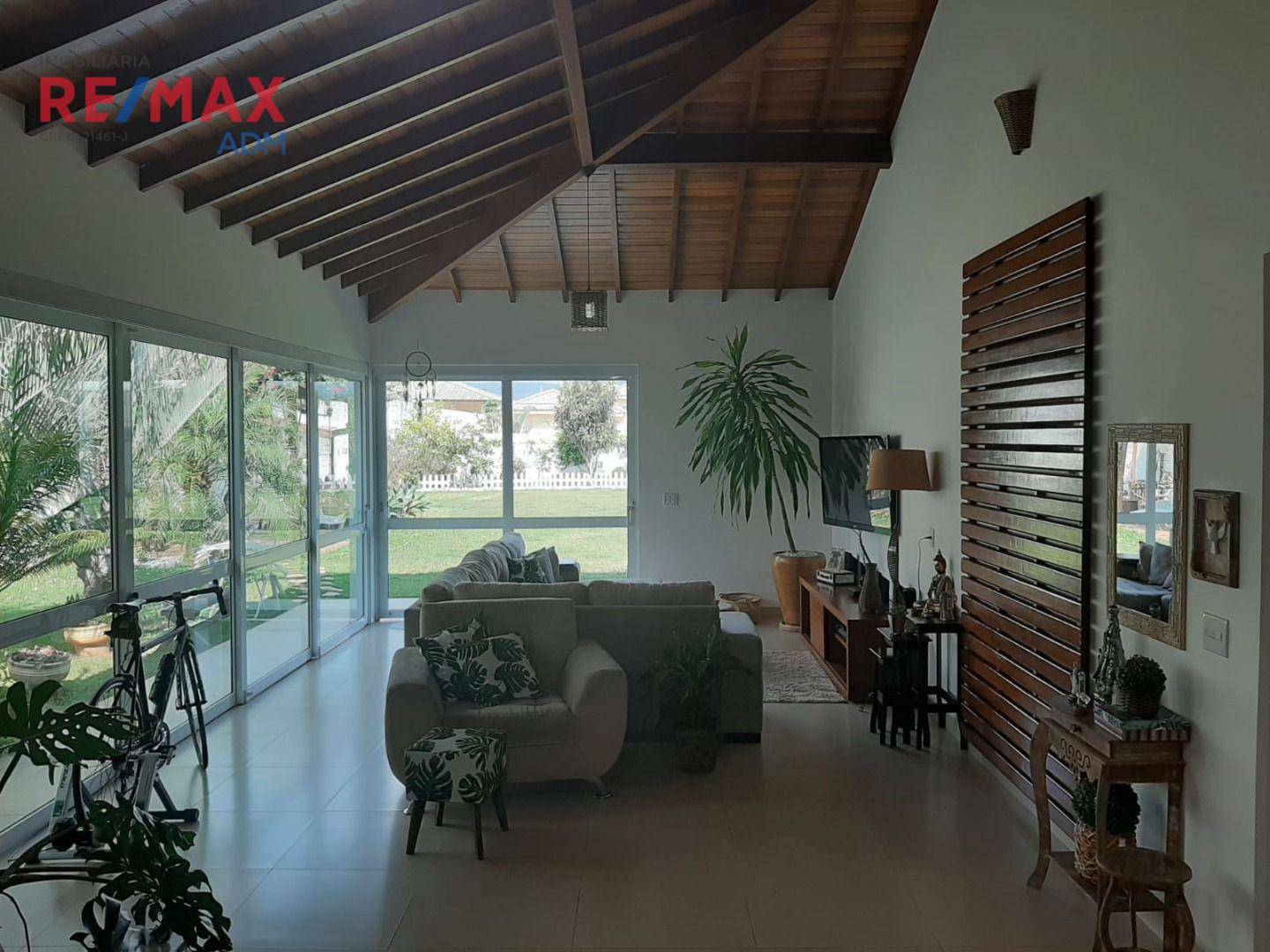 Casa de Condomínio à venda com 3 quartos, 208m² - Foto 29