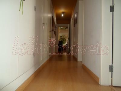 Apartamento à venda com 3 quartos, 200m² - Foto 18