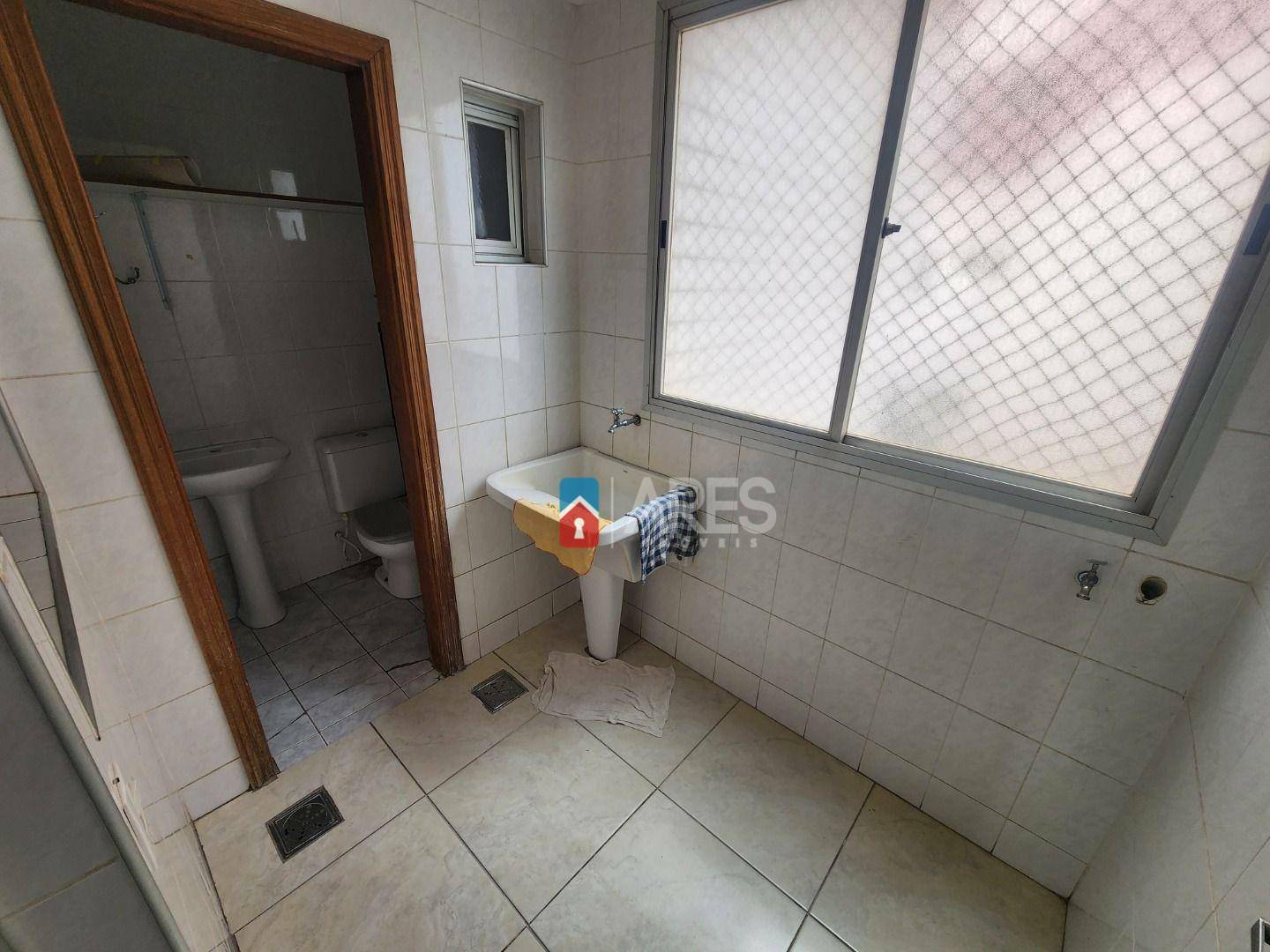 Apartamento para alugar com 3 quartos, 110m² - Foto 7