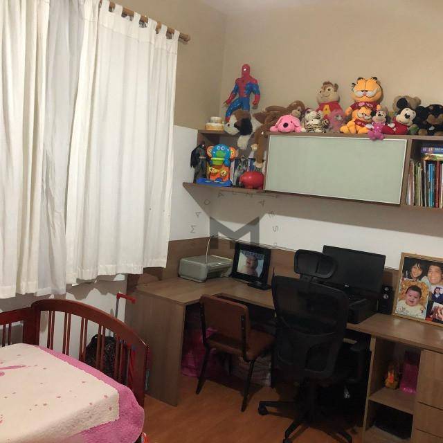 Apartamento à venda com 2 quartos, 70m² - Foto 5