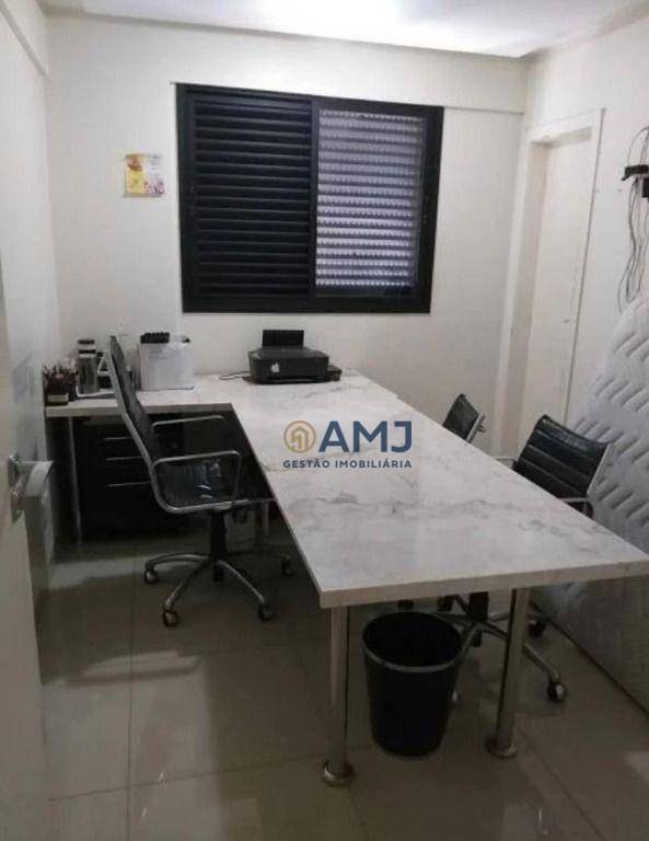 Apartamento à venda com 4 quartos, 164m² - Foto 12