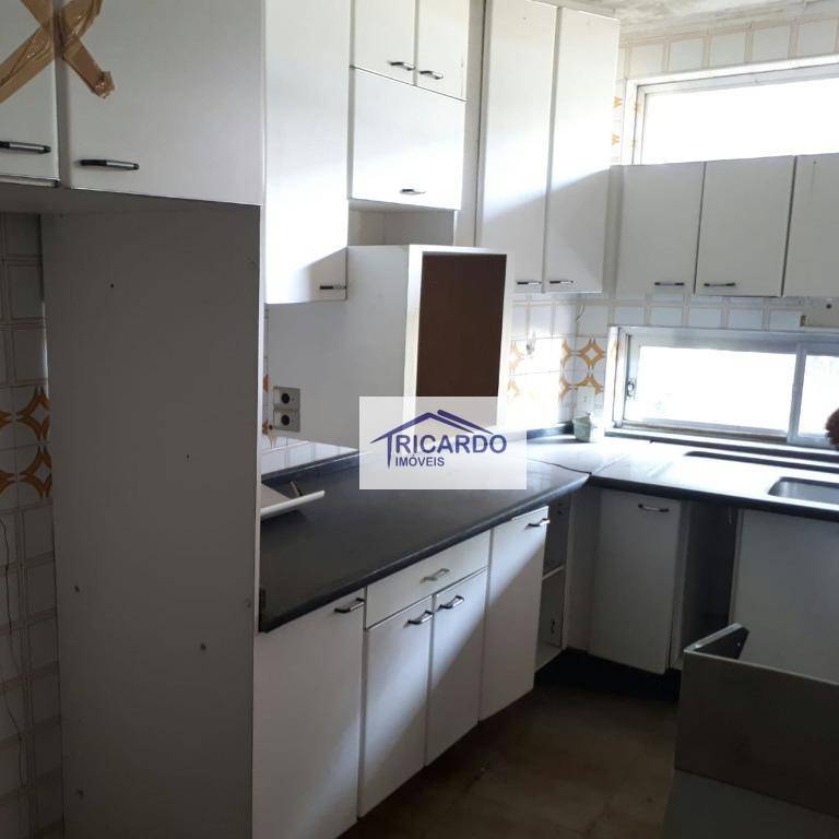 Casa à venda com 6 quartos, 600m² - Foto 17