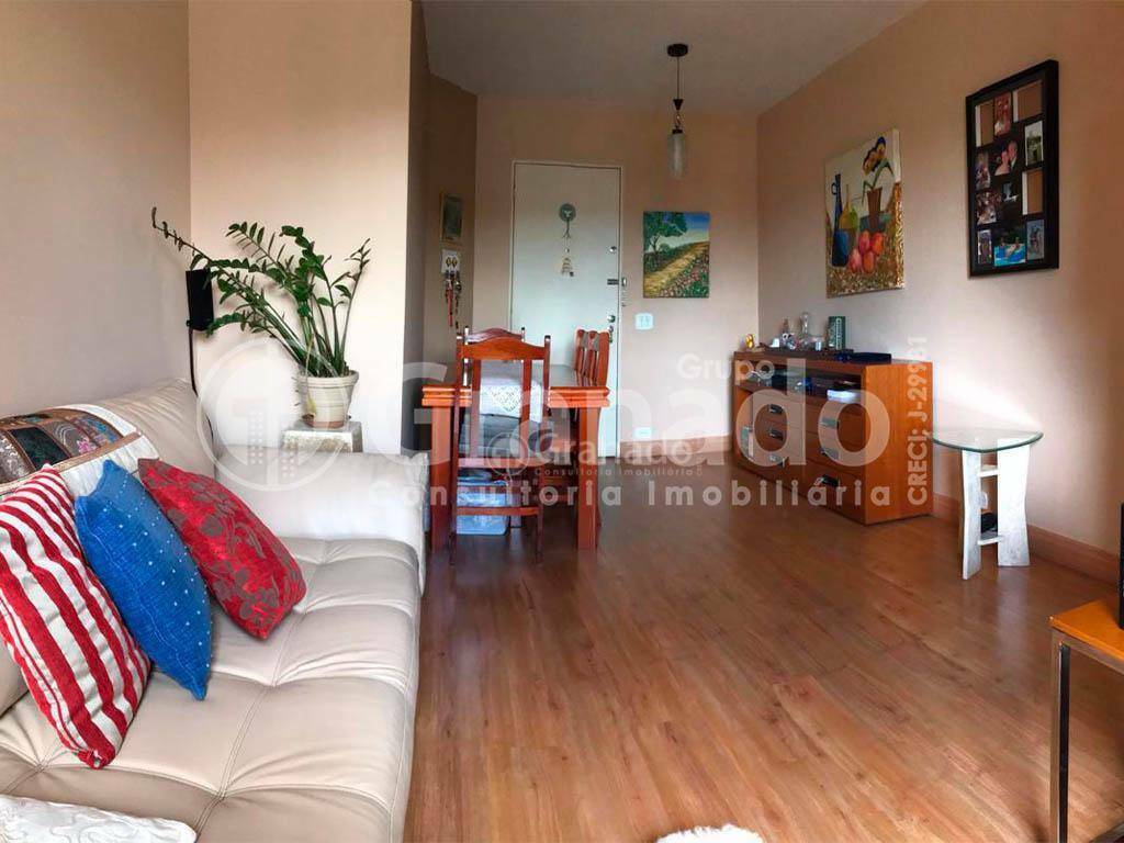 Apartamento à venda com 2 quartos, 60m² - Foto 6