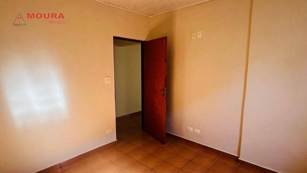 Casa à venda com 2 quartos, 197m² - Foto 11