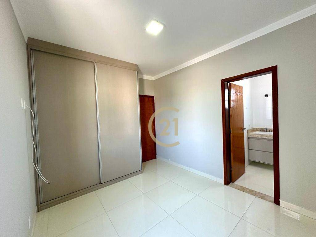 Casa de Condomínio à venda e aluguel com 4 quartos, 288m² - Foto 17