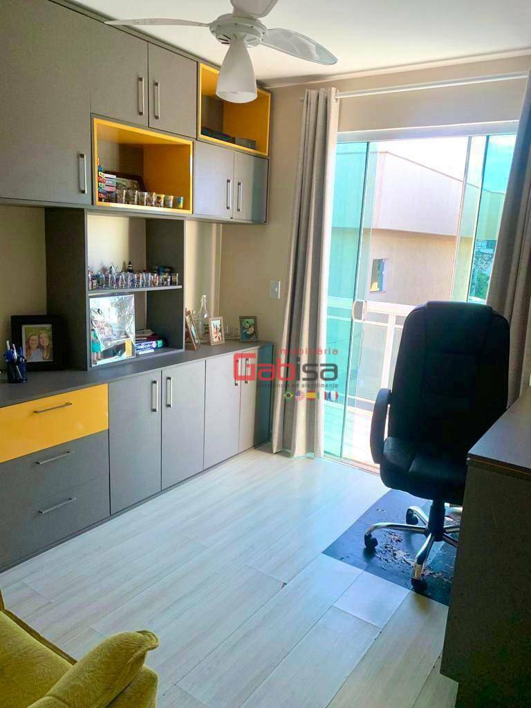 Casa à venda com 2 quartos, 86m² - Foto 11