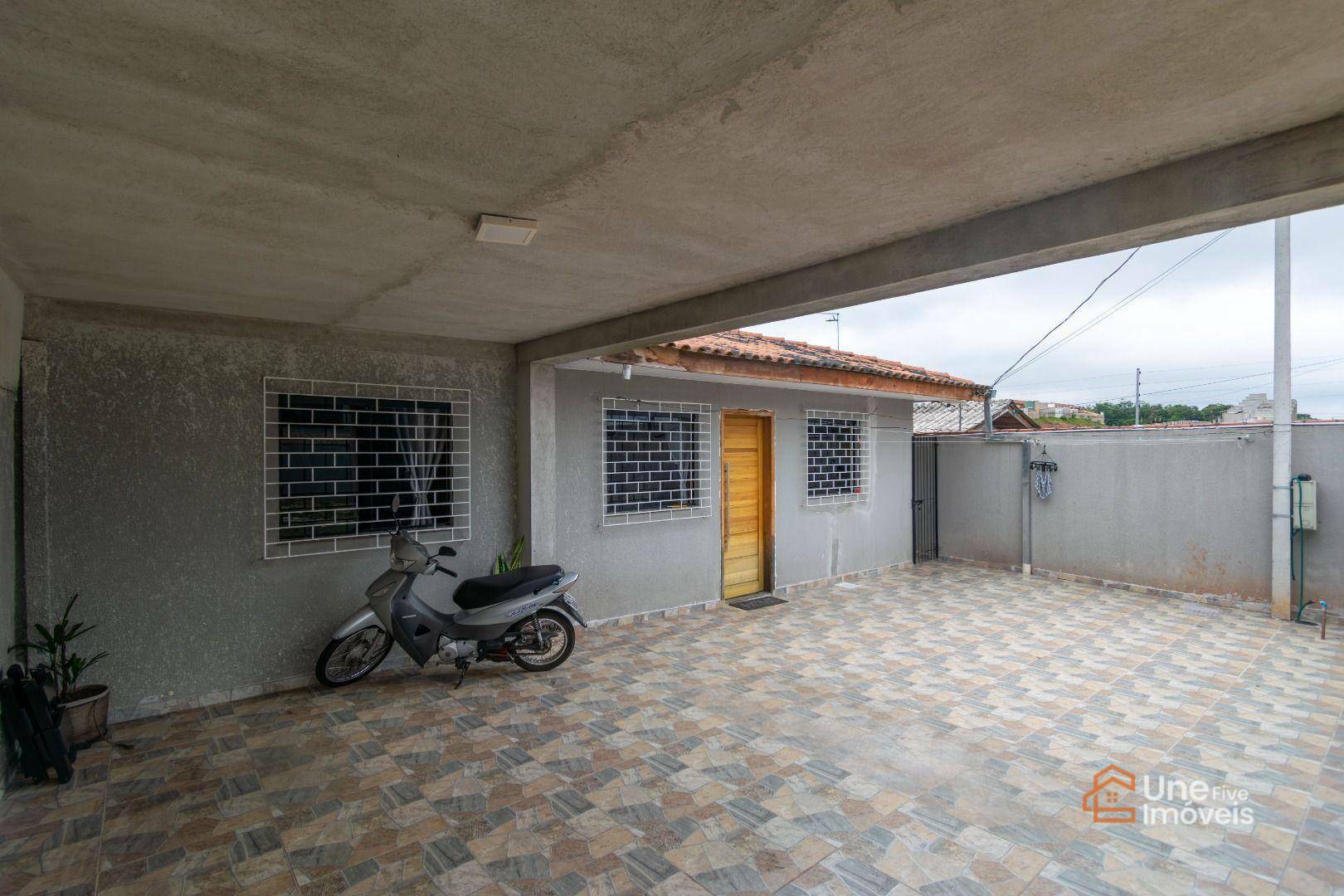 Casa à venda com 4 quartos, 180m² - Foto 3