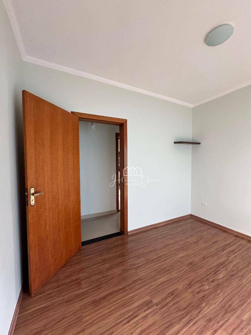 Casa à venda com 3 quartos, 110m² - Foto 14
