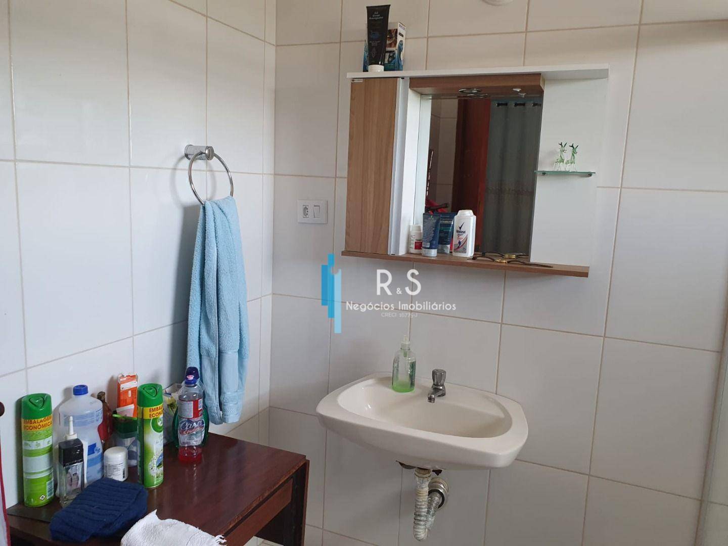 Casa à venda com 3 quartos, 350m² - Foto 10