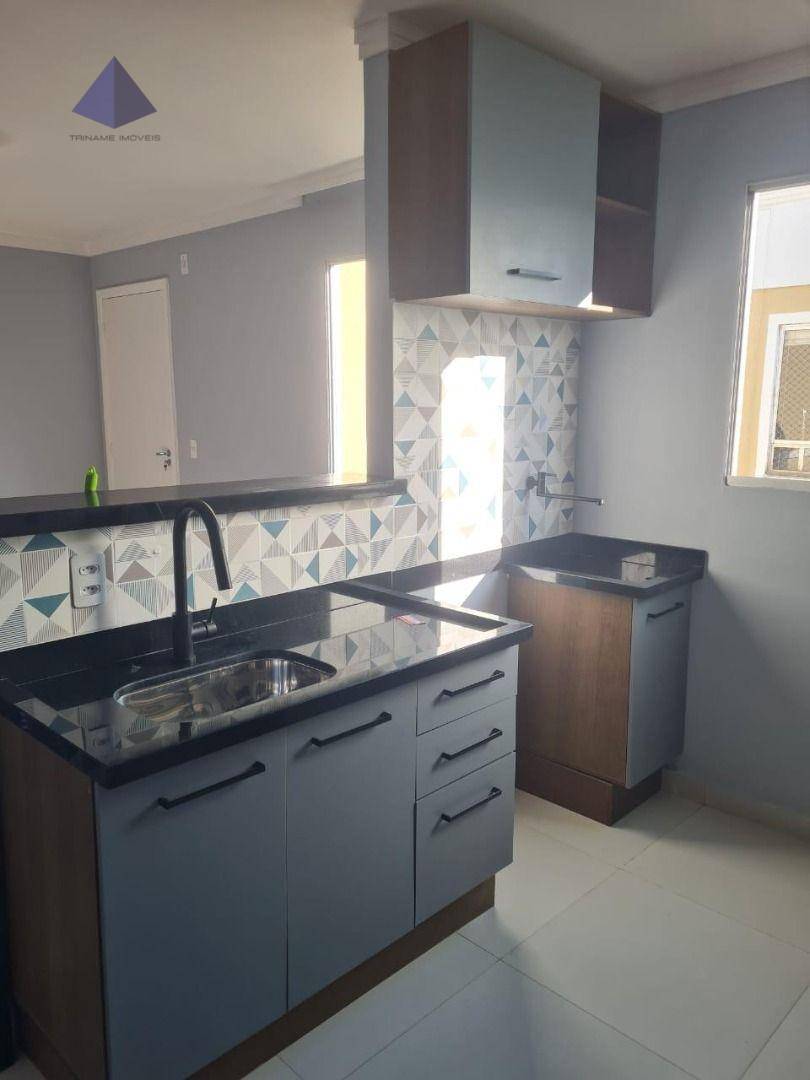 Apartamento para alugar com 2 quartos, 45m² - Foto 9