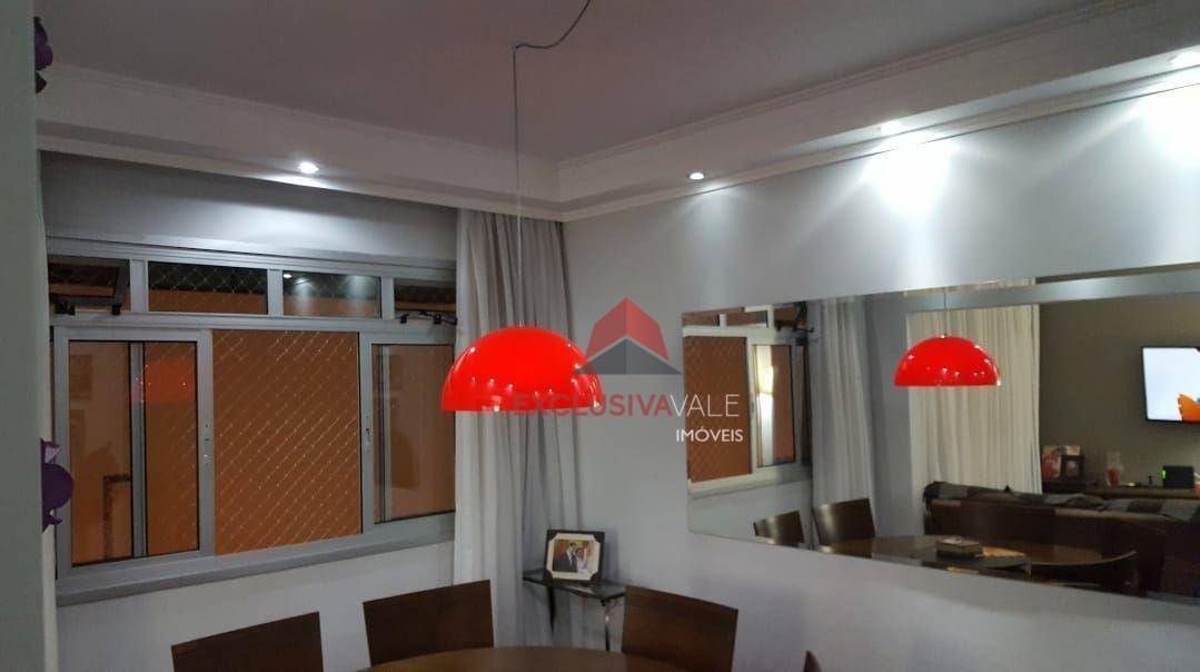 Apartamento à venda com 3 quartos, 70m² - Foto 1