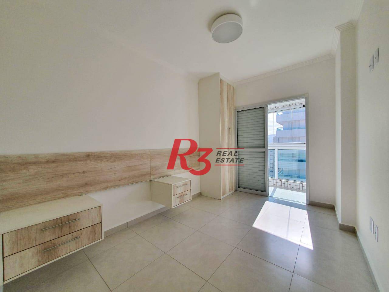 Apartamento à venda com 2 quartos, 80m² - Foto 9