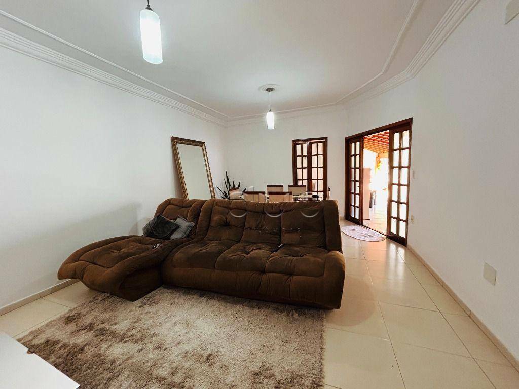 Casa à venda com 3 quartos, 175m² - Foto 12