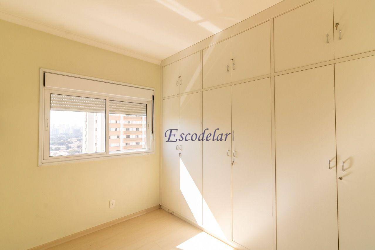 Apartamento para alugar com 3 quartos, 155m² - Foto 23