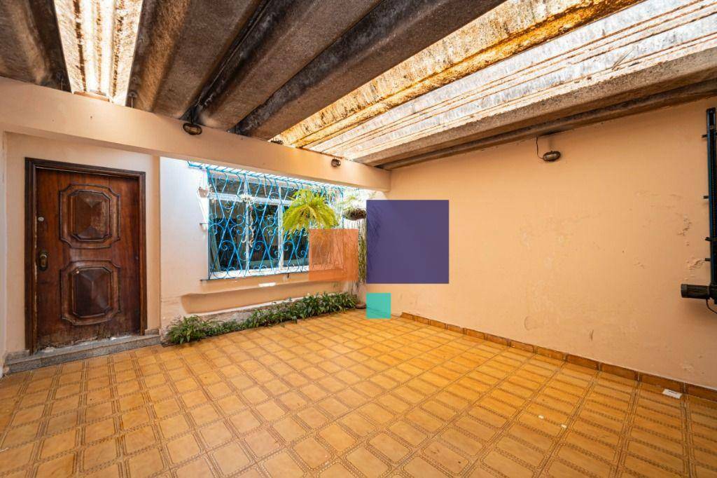 Casa à venda com 3 quartos, 166m² - Foto 1