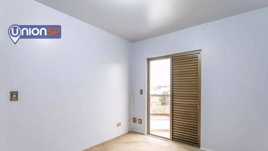 Apartamento à venda com 4 quartos, 154m² - Foto 8