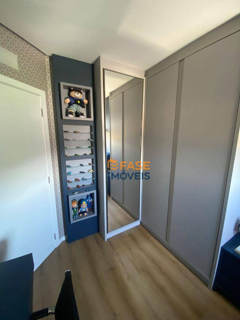 Apartamento à venda com 3 quartos, 166m² - Foto 9