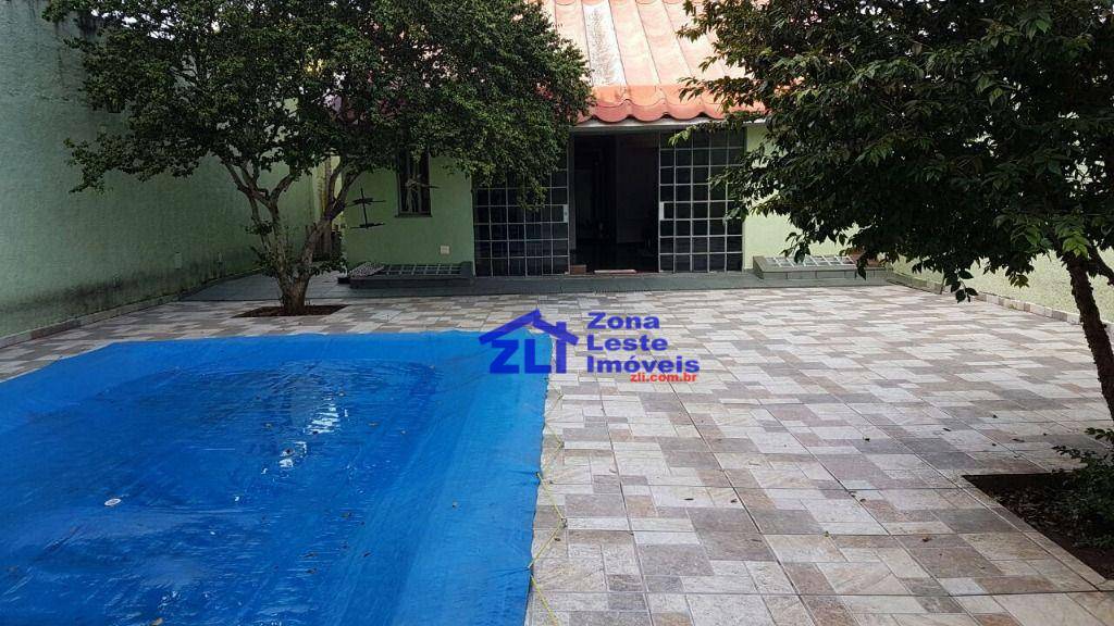 Casa à venda com 4 quartos, 250m² - Foto 20