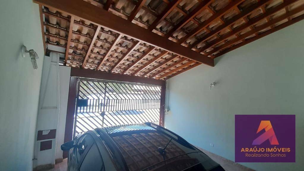 Casa de Condomínio à venda com 3 quartos, 100m² - Foto 2