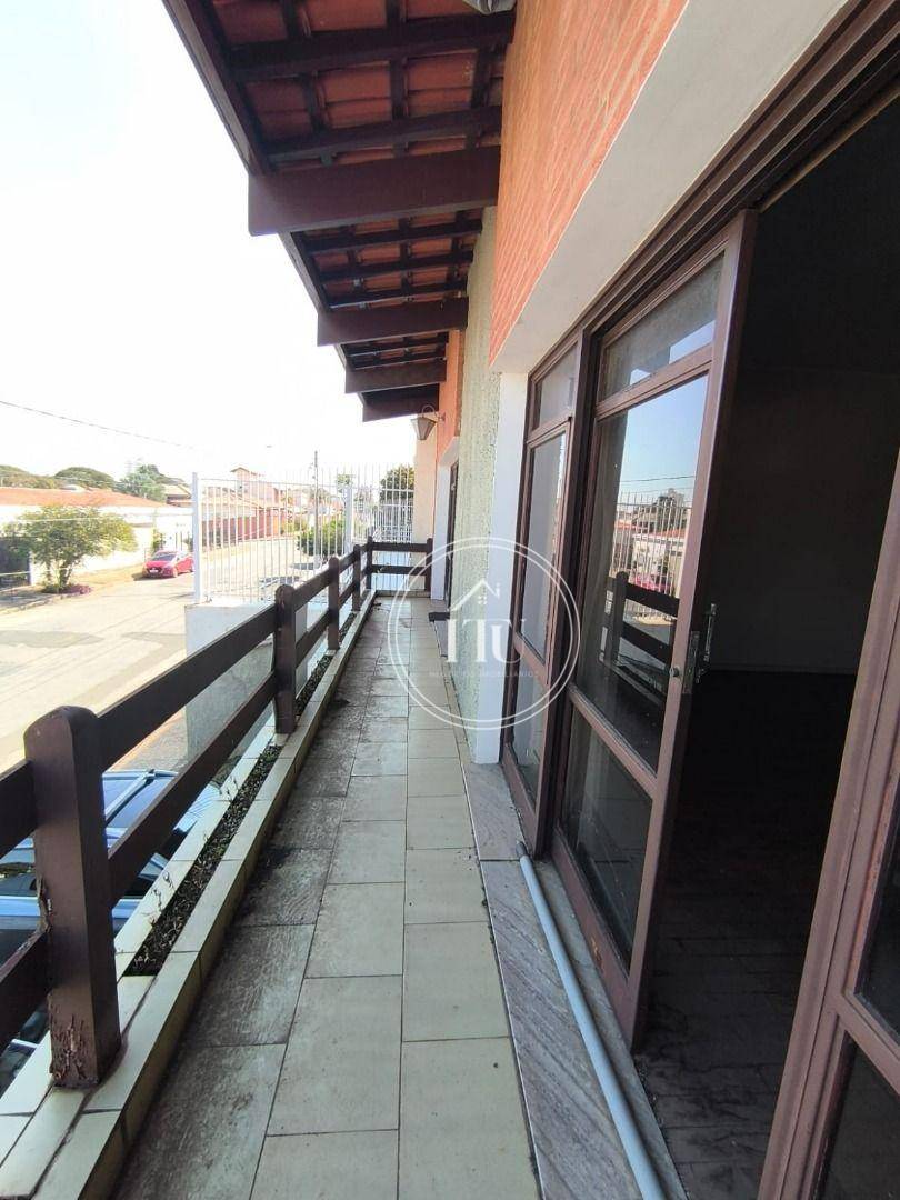 Casa, 3 quartos, 410 m² - Foto 1