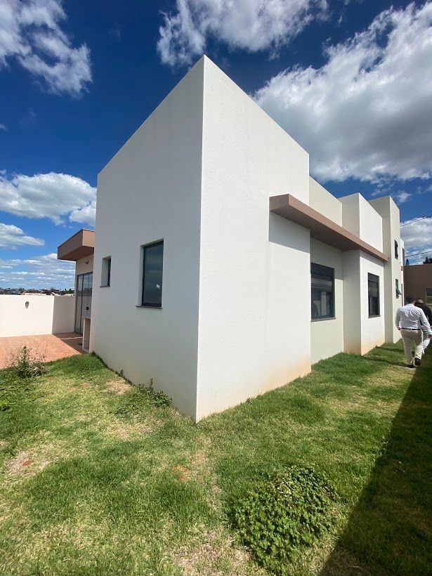 Casa à venda com 3 quartos, 170m² - Foto 7