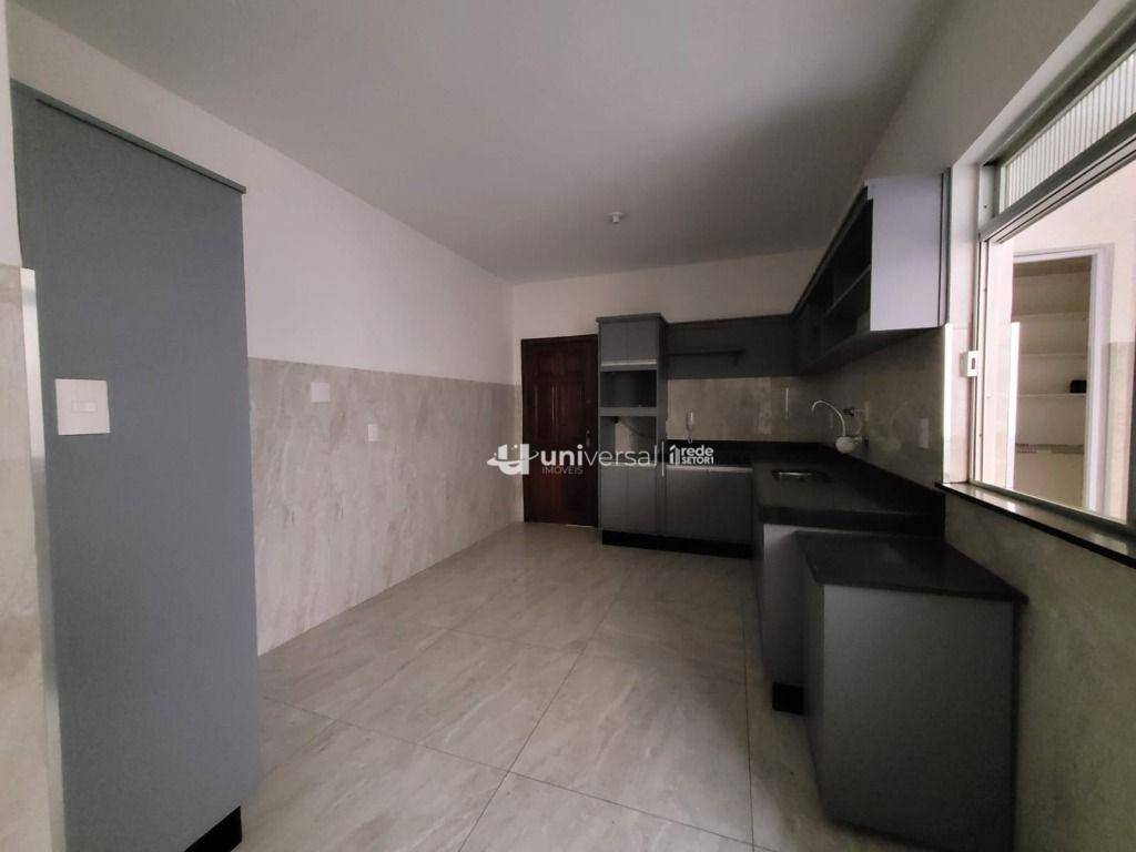 Apartamento à venda com 3 quartos, 122m² - Foto 1