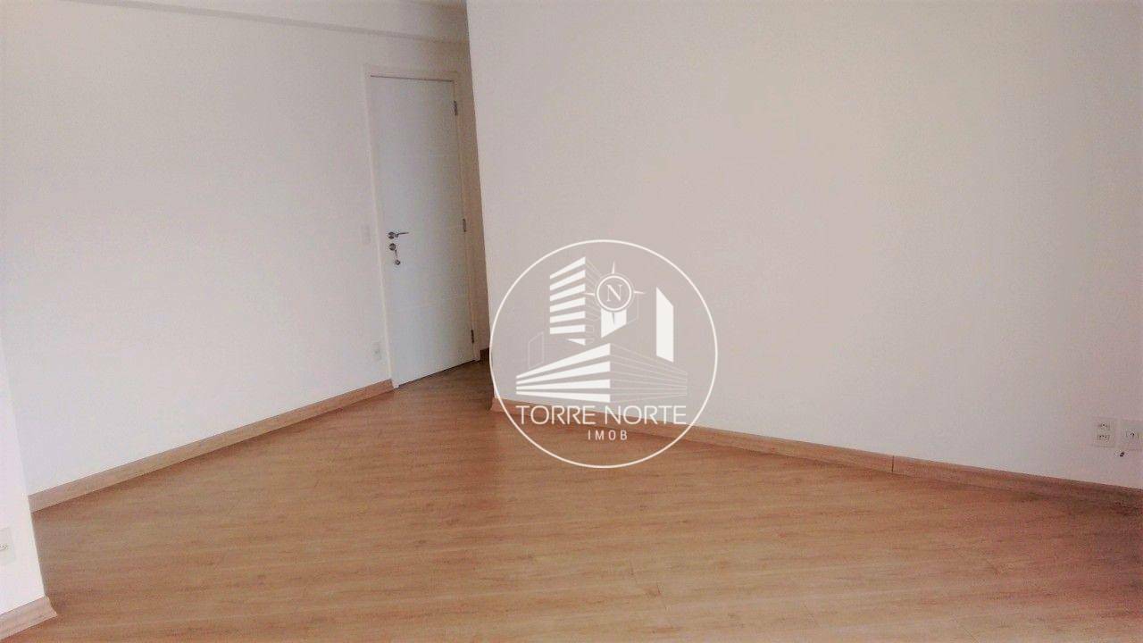 Apartamento à venda com 2 quartos, 80m² - Foto 4