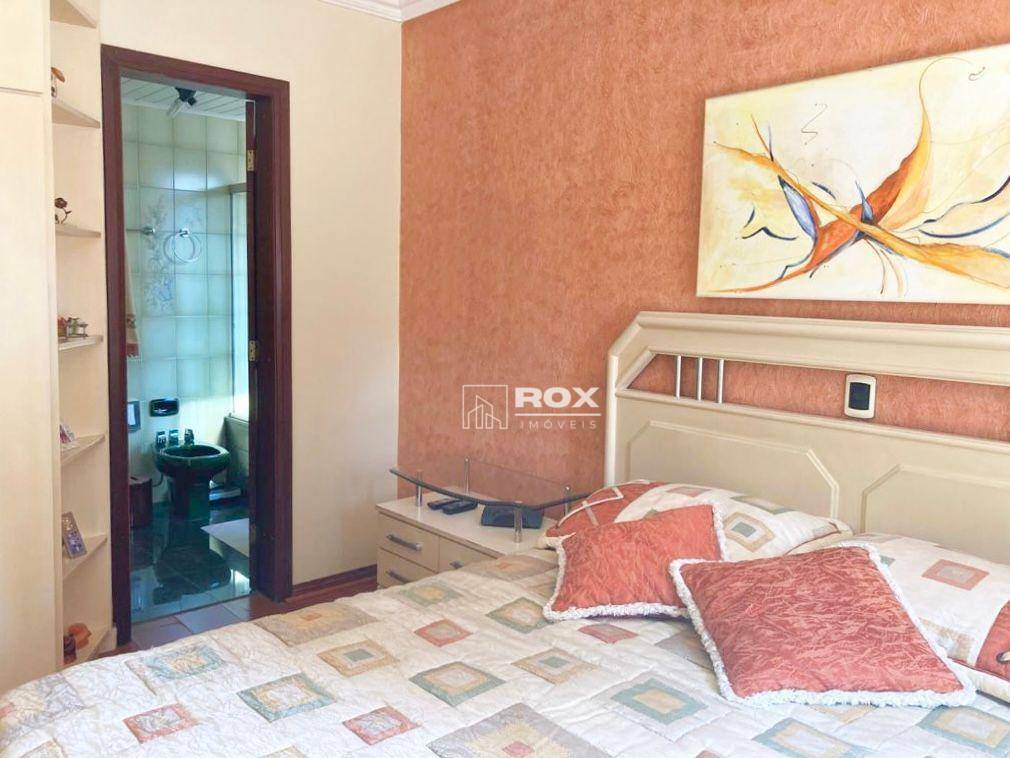 Apartamento à venda com 3 quartos, 179m² - Foto 17