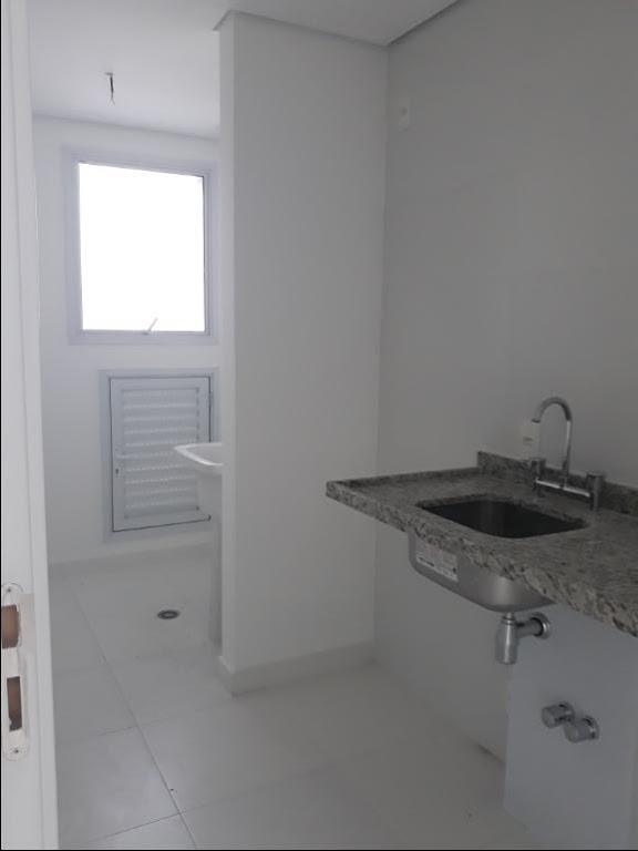 Apartamento à venda com 3 quartos, 81m² - Foto 15