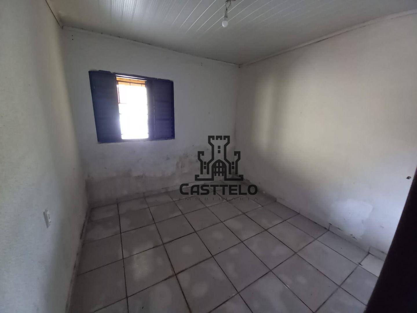 Casa à venda com 2 quartos, 100m² - Foto 6