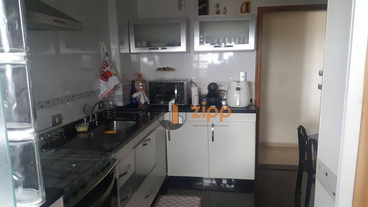 Apartamento à venda com 3 quartos, 90m² - Foto 3