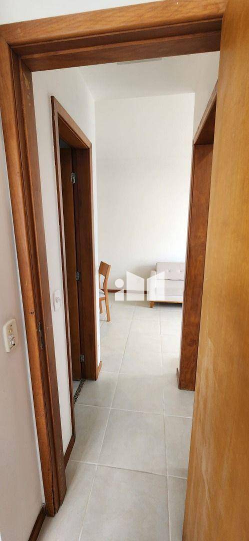 Apartamento à venda com 2 quartos, 75m² - Foto 7