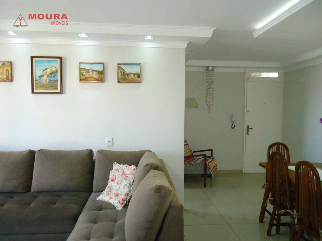 Apartamento à venda com 2 quartos, 64m² - Foto 8