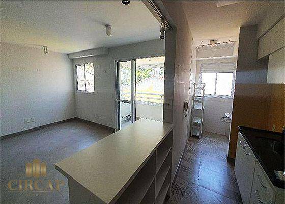 Apartamento à venda com 2 quartos, 62m² - Foto 2