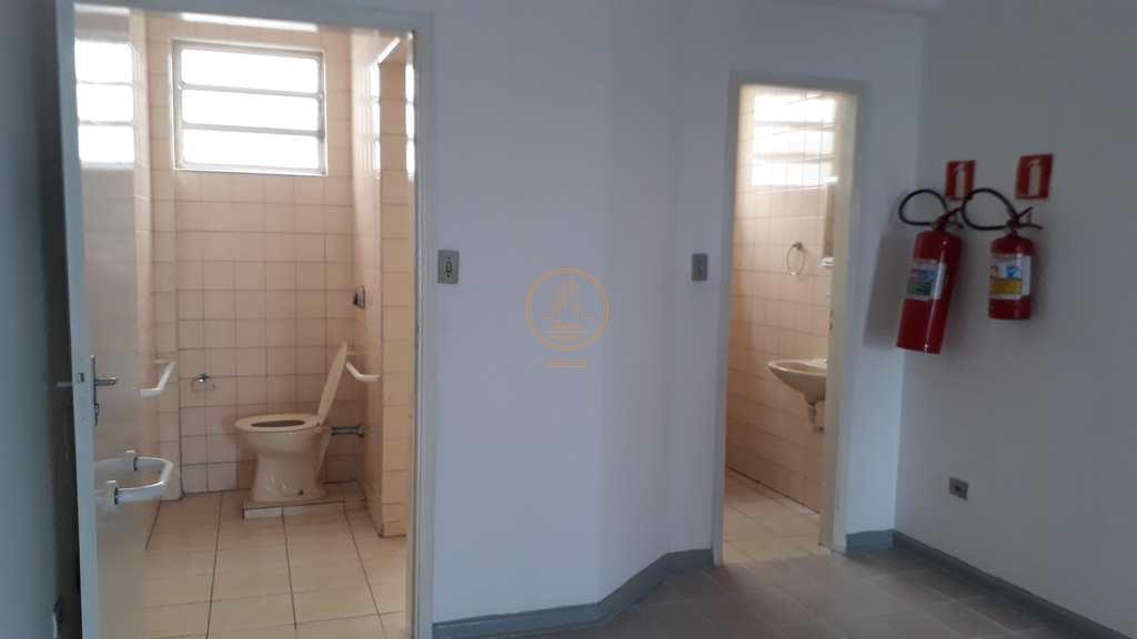 Apartamento para alugar, 1800m² - Foto 22