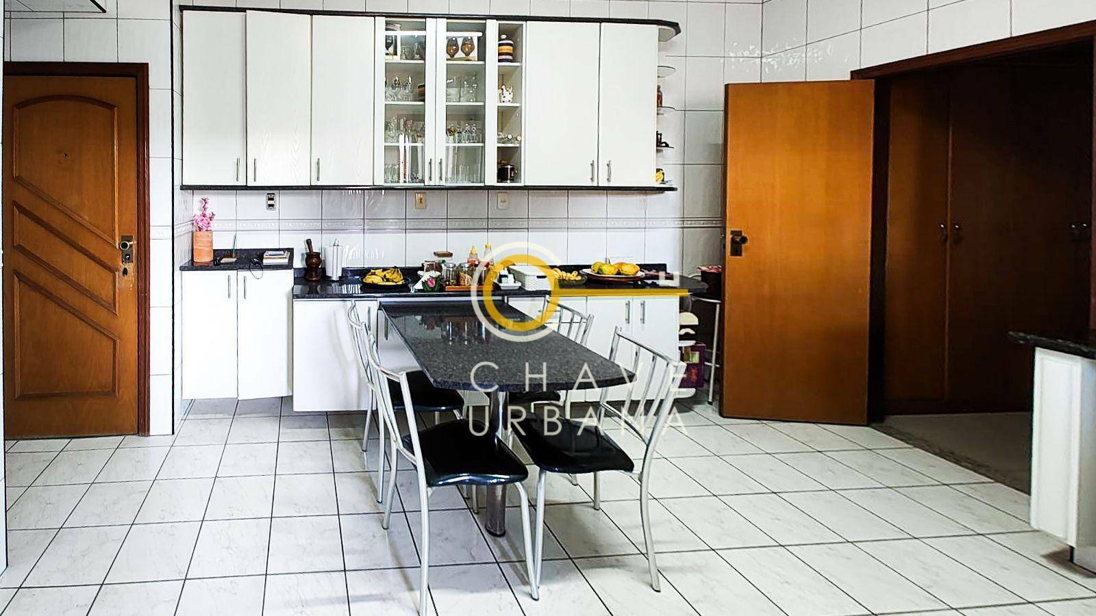 Apartamento à venda com 3 quartos, 150m² - Foto 21