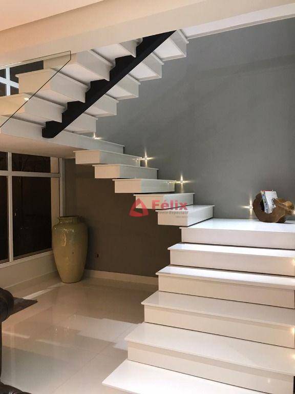 Sobrado à venda com 4 quartos, 680m² - Foto 32