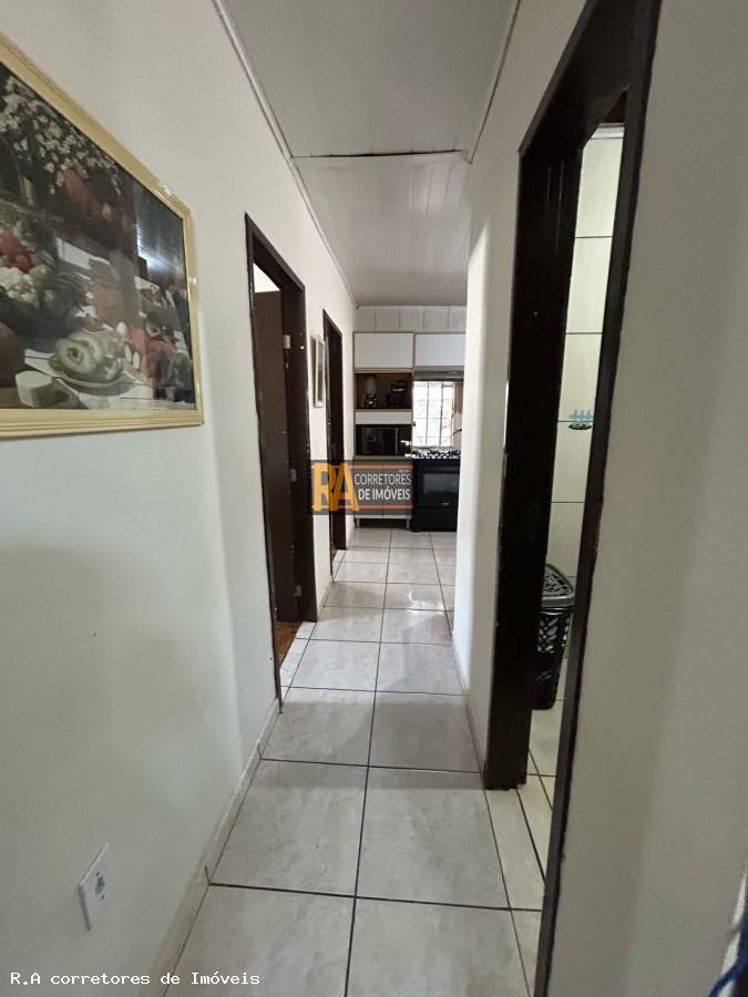Casa à venda com 3 quartos, 300m² - Foto 10