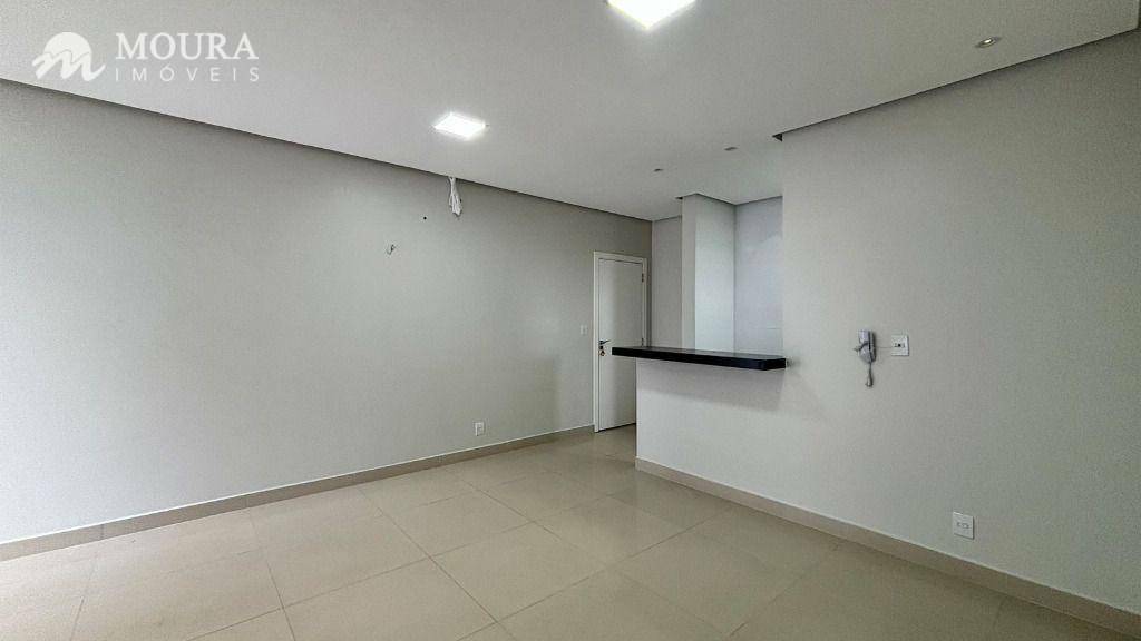 Apartamento à venda com 3 quartos, 78m² - Foto 4