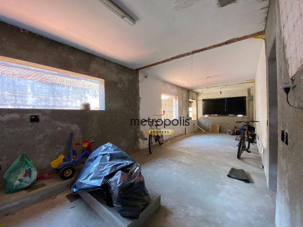 Casa à venda com 3 quartos, 178m² - Foto 12