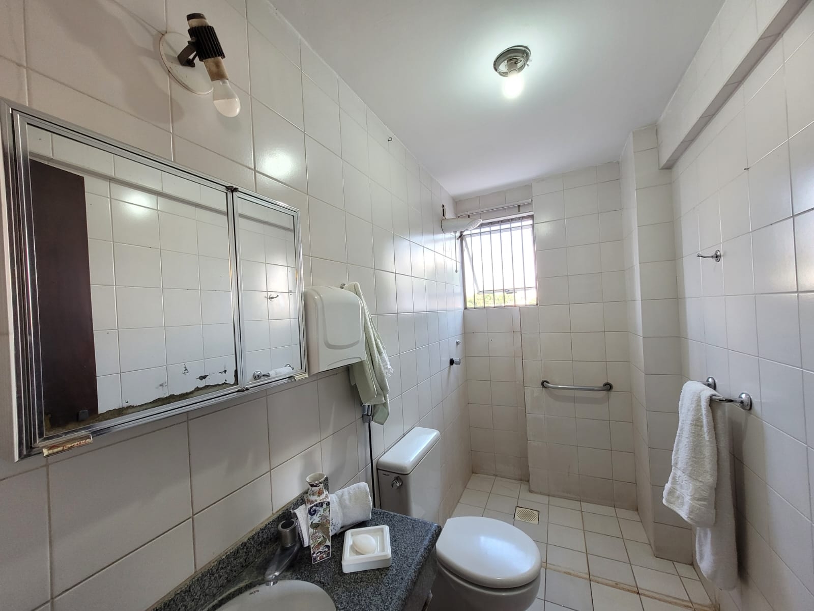 Apartamento à venda com 3 quartos, 70m² - Foto 7