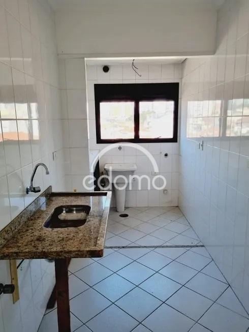 Apartamento para alugar com 3 quartos, 69m² - Foto 5